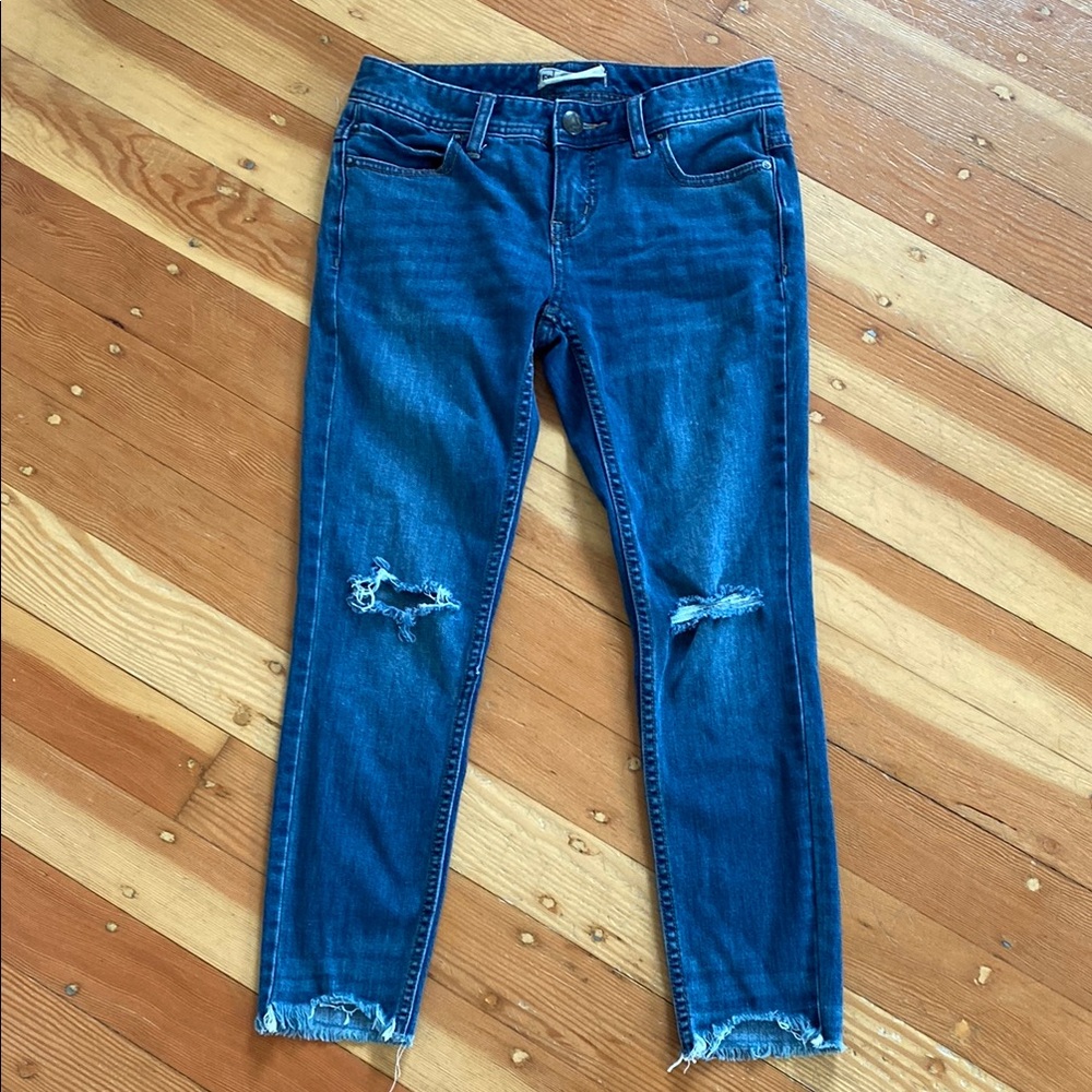 Free People Women's Distressed Blue Raw Hem Low Rise Ankle Jeans 26